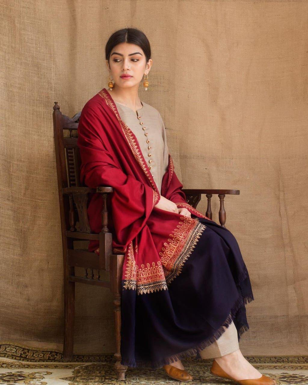 DYOT - MOST HIT EMB DHANAK 3PC UNSTITCHED COLLECTION