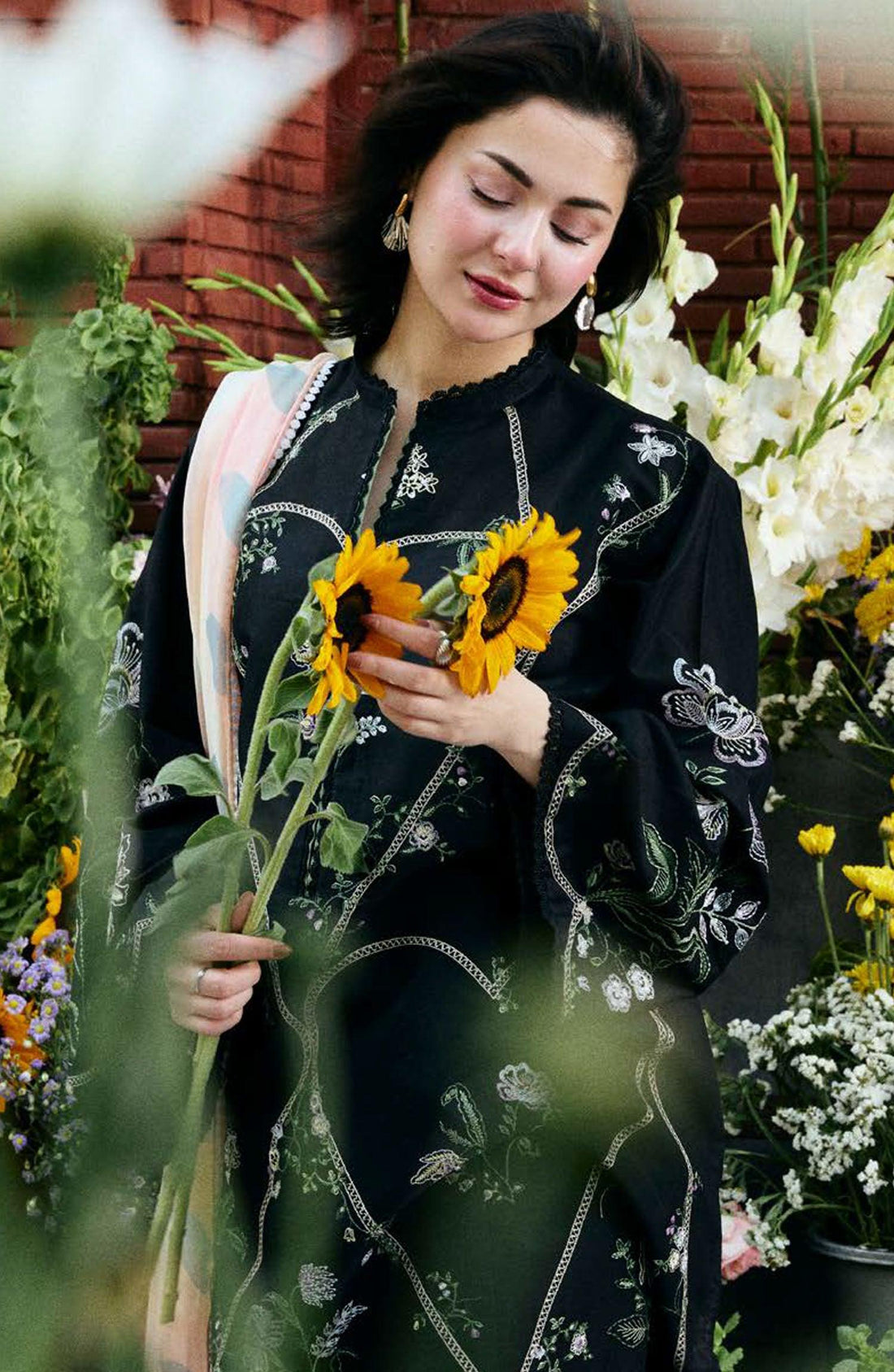 JAZMIN - MOST HIT EMB DHANAK 3PC UNSTITCHED COLLECTION